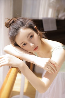 校园H教室乳尖揉